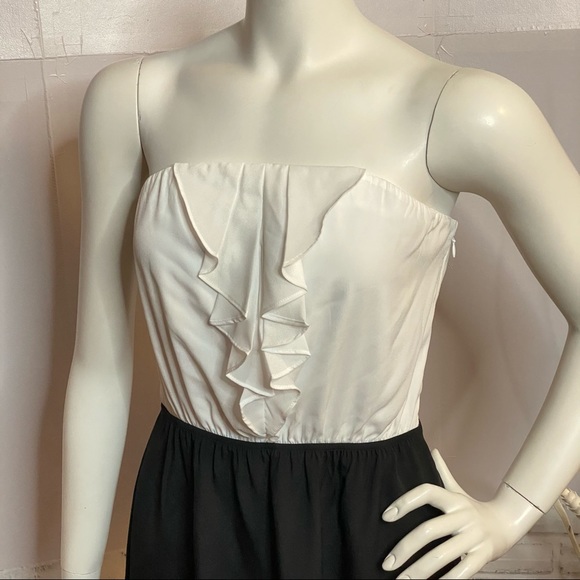 Express Strapless Ruffles Mini Dress **MINT CONDITION** - Picture 4 of 16